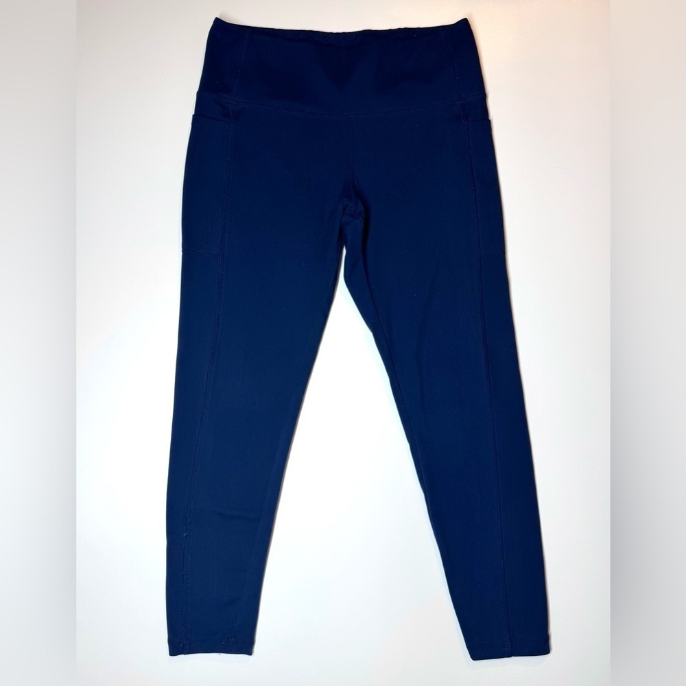 Set of 5 Activewear Leggings and Sports Bra Size- Large ( Danskin, DKNY,Aerie ) - Picture 4 of 16